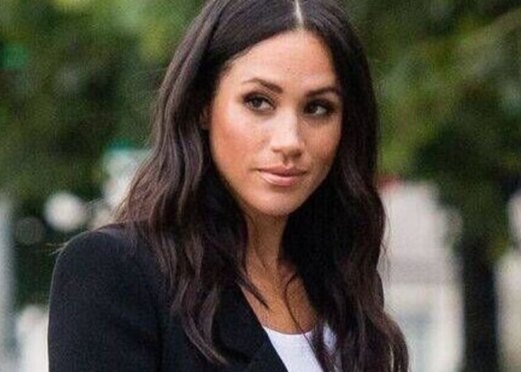 O ‘comportamento de olhos giratórios’ de Meghan Markle ridicularizado enquanto os fãs criticavam o fiasco – Celebrity News – Entretenimento