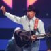 'ONE NIGHT ONLY' George Strait anuncia show em Lubbock em 2026