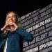 Os amigos de Brie Larson deram a ela o melhor presente depois de um rompimento: uma festa inteira