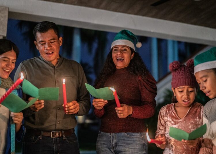 Os melhores novos lançamentos musicais natalinos para 2025 – NBC 6 South Florida