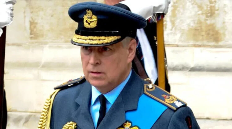 Os tristes últimos dias de Andrew na Royal Lodge revelados