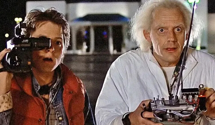 Por que Steven Spielberg escondeu a contratação de Michael J. Fox de volta para o futuro até ele começar a filmar
