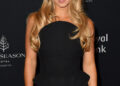 Por que Sydney Sweeney está sendo arrastada por cantar 'That Boy Is Corrupt'