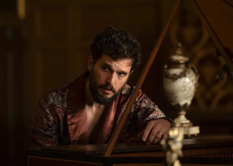 Primeiras imagens divulgadas para a nova série do drama da BBC Industry