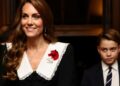 Princesa Kate fica linda com roupa sombria no evento Remembrance com o Príncipe George | Real | Notícias
