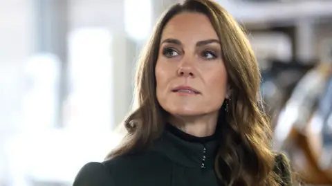 Princesa de Gales pede fim do ‘estigma’ em torno do vício