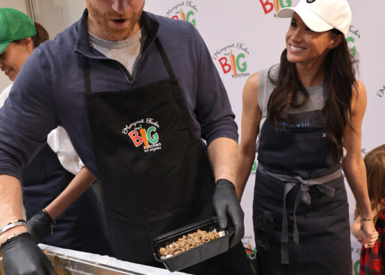 Príncipe Archie e Princesa Lilibet fazem sua estreia em eventos de caridade com Meghan e Harry: “Apareça, faça o bem”