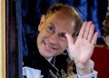 Príncipe Eduardo ‘pronto para assumir um papel real mais proeminente’ enquanto André é destituído de títulos