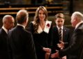 Príncipe George junta-se ao Rei, Rainha e Princesa de Gales no Festival of Remembrance