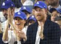 Príncipe Harry pede desculpas ao Canadá por usar boné do LA Dodgers na World Series | Notícias do mundo