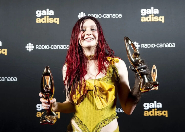 Quem é Lou-Adriane Cassidy? Ela é uma das estrelas pop mais quentes de Quebec E é uma soberanista