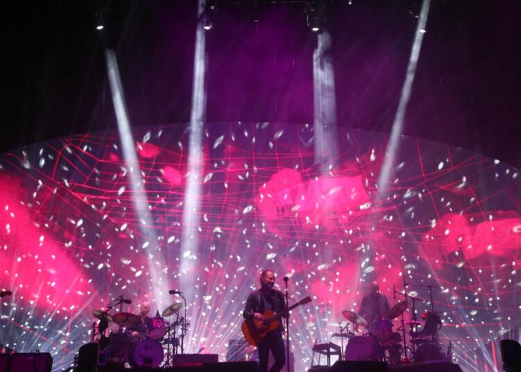 Radiohead quebra recorde de anos do Metallica