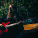 Recém-saído de sua passagem pelos Goo Goo Dolls, Sammy Boller tem um novo EP – apresentando batidas com as duas mãos e um instrumento de 8 cordas que ele pegou emprestado de Tim Henson