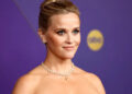 Reese Witherspoon tem uma teoria surpreendente sobre por que namorar é tão difícil agora