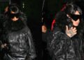 Rihanna entra no modo anônimo com visual luxuoso fora de serviço em Los Angeles