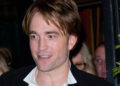 Robert Pattinson reflete sobre o impacto ‘alucinante’ de Crepúsculo 20 anos depois