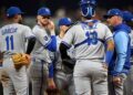 Royals envia arremessador ERA de 2,55 em troca prevista por rebatedor