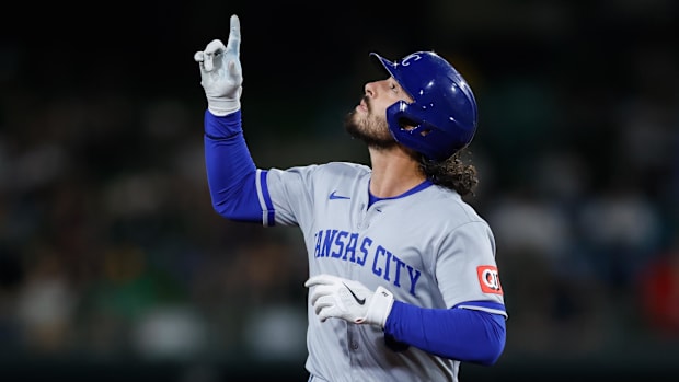 Royals pode cortar relações com o ex-estreante do ano após uma temporada desastrosa