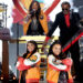 Salt-N-Pepa lutam por seus mestres durante a indução ao Hall da Fama do Rock & Roll
