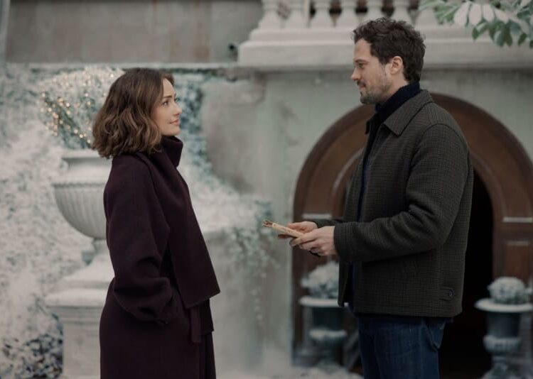 Schmaltz fresco da Netflix na rom-com de Natal de Paris