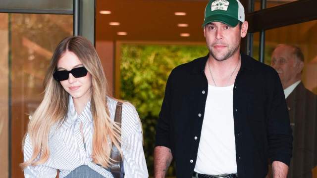 Scooter Braun não se incomoda com o encontro de Sydney Sweeney com o ex - fonte