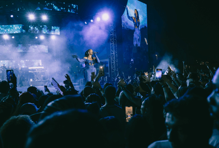 Seu guia definitivo para eventos musicais imperdíveis nos Emirados Árabes Unidos