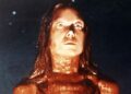 Sissy Spacek diz que ser encharcada com sangue de porco falso para 'Carrie' foi 'terrível'