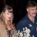 Taylor Swift usou roupa com tema do Chiefs para a partida de Travis Kelce