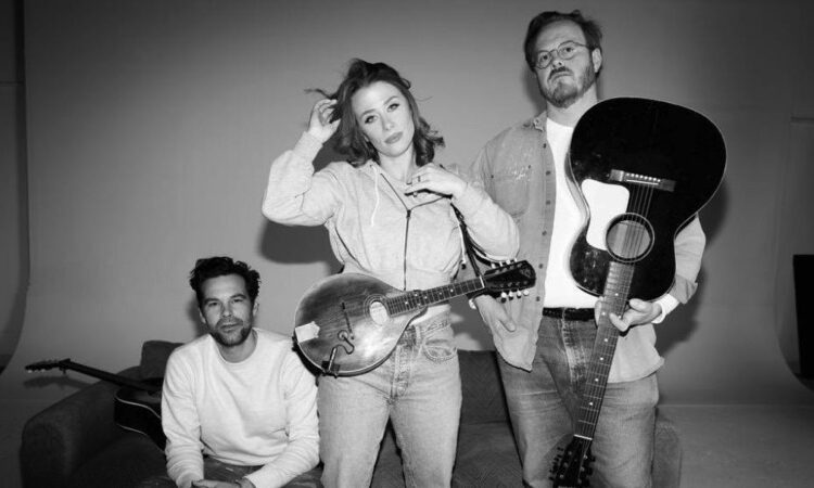 The Lone Bellow anuncia novo álbum, 'What a Time to Be Alive'