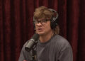 Theo Von zombou selvagemente de Flub enquanto defendia teorias da conspiração com Joe Rogan