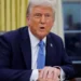 Trump chama a turbulência da família real britânica de “terrível” depois que o príncipe Andrew foi destituído de títulos