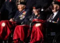 Um momento de tranquilidade para a Família Real e veteranos