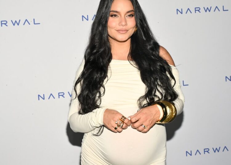 Vanessa Hudgens dá à luz e dá as boas-vindas ao bebê nº 2 com Cole Tucker – NBC4 Washington