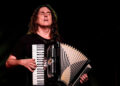 Weird Al Yankovic anuncia 90 city tour, incluindo o maior show de Milwaukee de todos os tempos