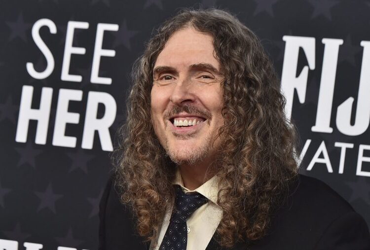 'Weird Al' Yankovic chegando a Knoxville na turnê norte-americana de 2026