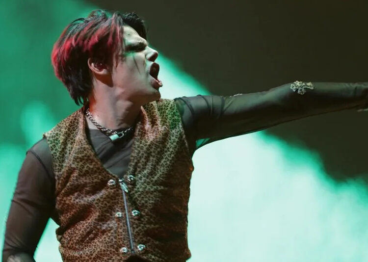 Yungblud cancela datas da turnê devido a problemas de saúde