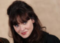 Zooey Deschanel, 45, parece a mesma depois de 20 anos
