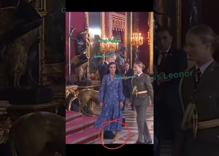 Queen latiza’s✨ Amaging action 💥with princess Leonor/Royal family of Spain#leonor#queenletizia#new.