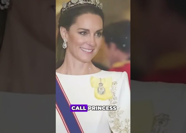 Catherine Owns All Tiara! Camilla Humiliated as Anne & King Charles Blocks Her from Christmas Gala