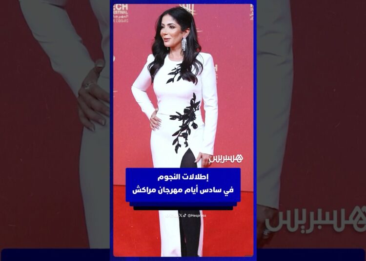 إطلالات المشاهير تزين السجادة الحمراء في العرض العالمي الأول لفيلم “الست”