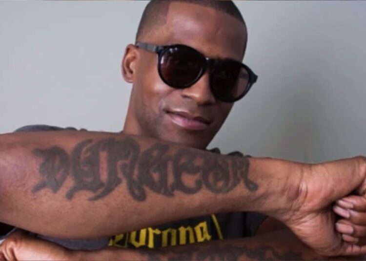 Saxa-A-Boom’ haha, are all reasons I look up to you. Adding your autograph NtTy