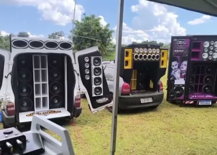 Encontro de som automotivo Em realeza Paraná, Link Via Rádio E Vários Som Interligados