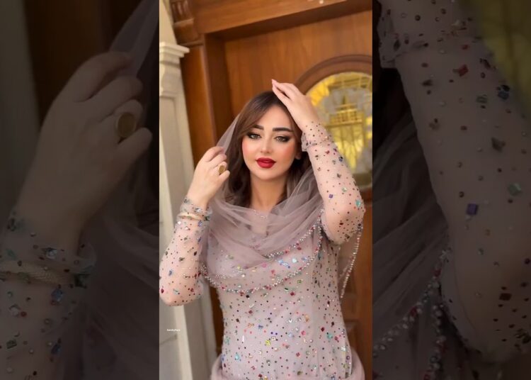 If the girls of Dubai look at you with love… then you’re in trouble #shortsvideo #dubai