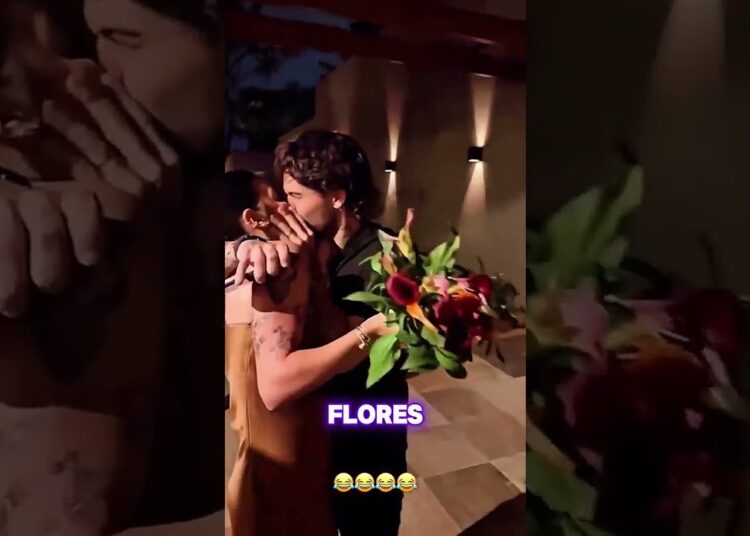 ANA CASTELA CHAMA A ATENÇÃO EM CASAMENTO #noticias #famosos #celebridades #shorts