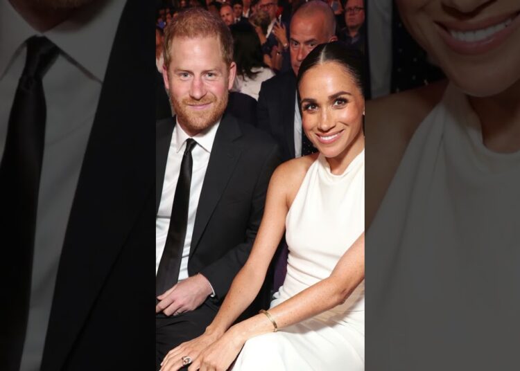 Natal de ruptura: Harry e Meghan viram as costas à realeza! #shortsfeed #shortsyoutube