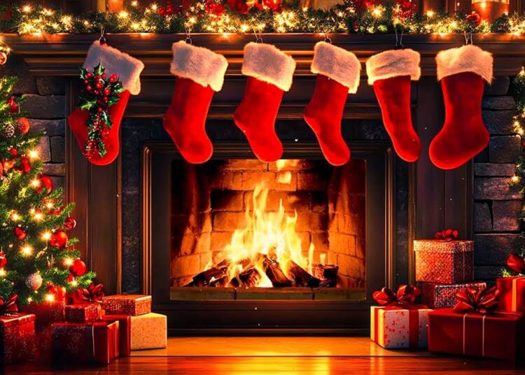 The Best Old Christmas Songs with Fireplace 🎅🏼 2 Hours Best Classic Christmas Hits, The Original One