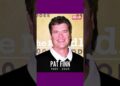 Morre Pat Finn, ator de The Middle, Friends e Seinfeld, aos 60 anos