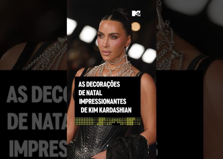 As decorações de natal impressionantes de Kim Kardashian | #MTVCeleb