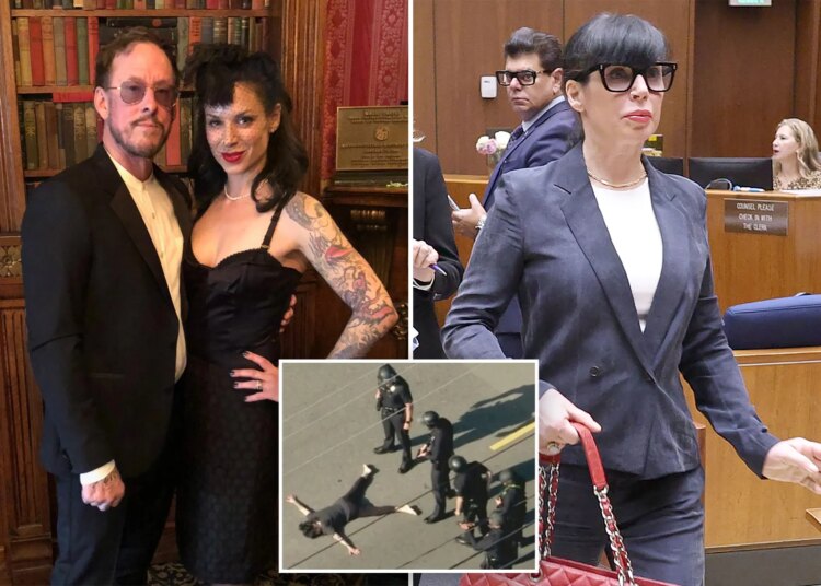 A esposa do baixista do Weezer, Scott Shriner, Jillian, pede o divórcio meses depois de atirar em policiais em um impasse bizarro