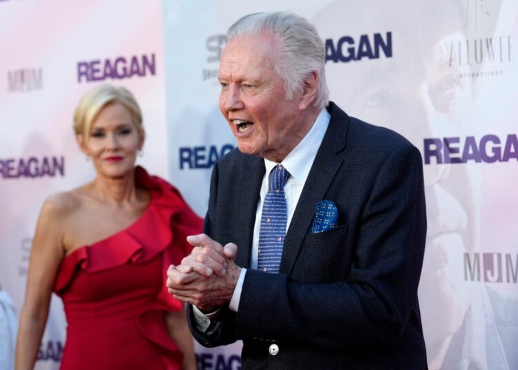 Jon Voight